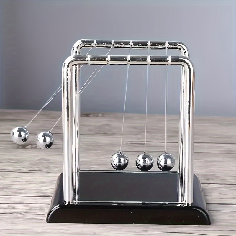 Klasyczna kołyska Newtona Meta – Newton Cradle Large recenzja i cena